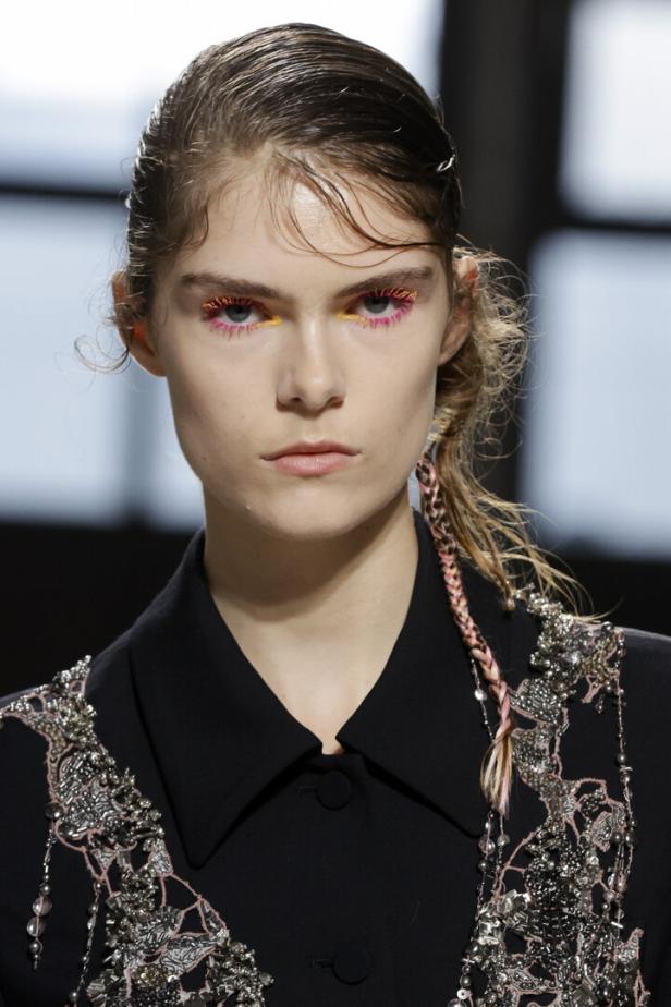 Dries Van Noten - Runway - Spring/Summer 2025 Paris Fashion Week